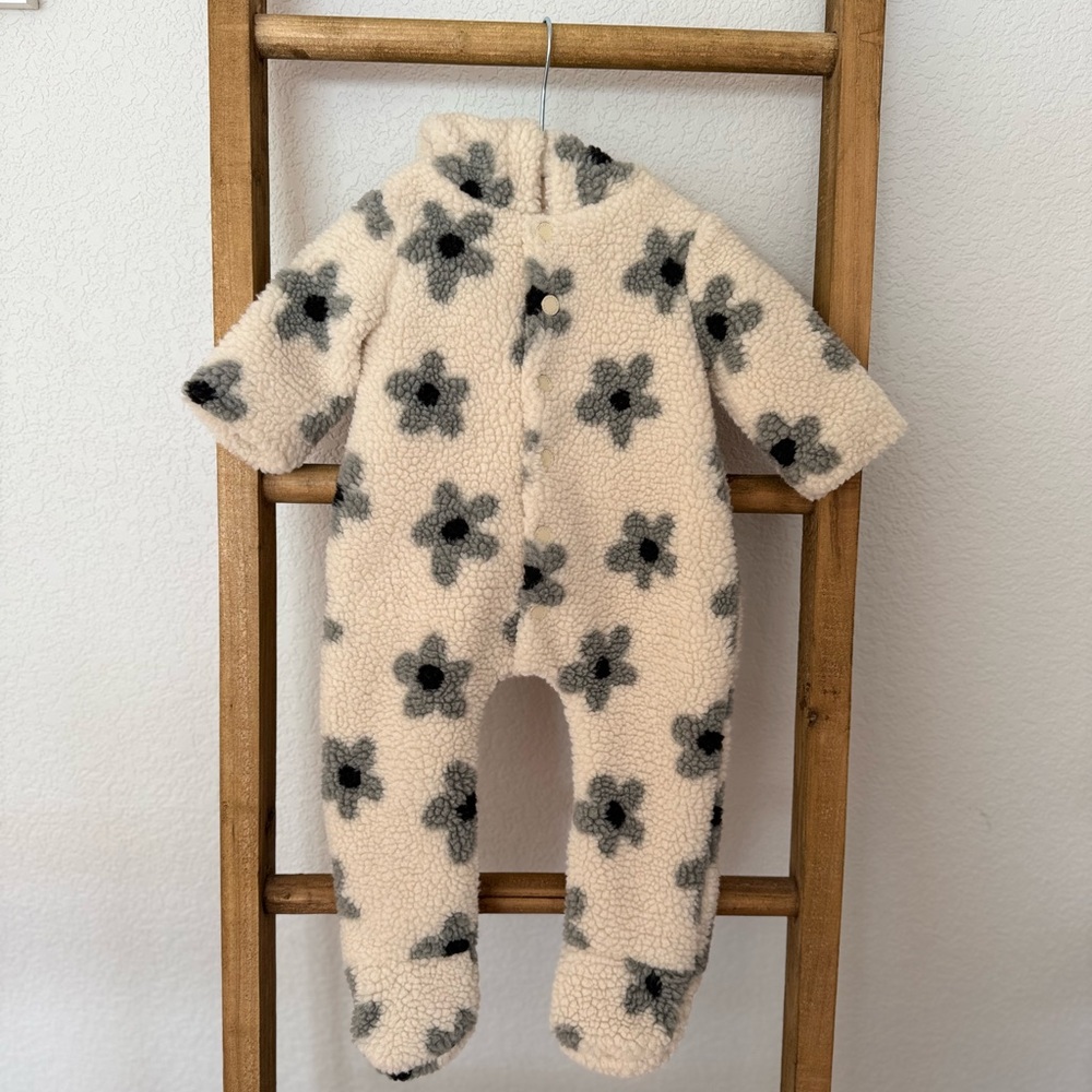 Rylee and Cru Bunting Outfit